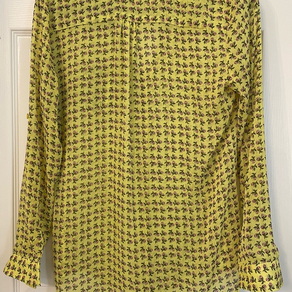 Kut from the Kloth Sheer Yellow Floral Top size Small - Picture 3 of 6